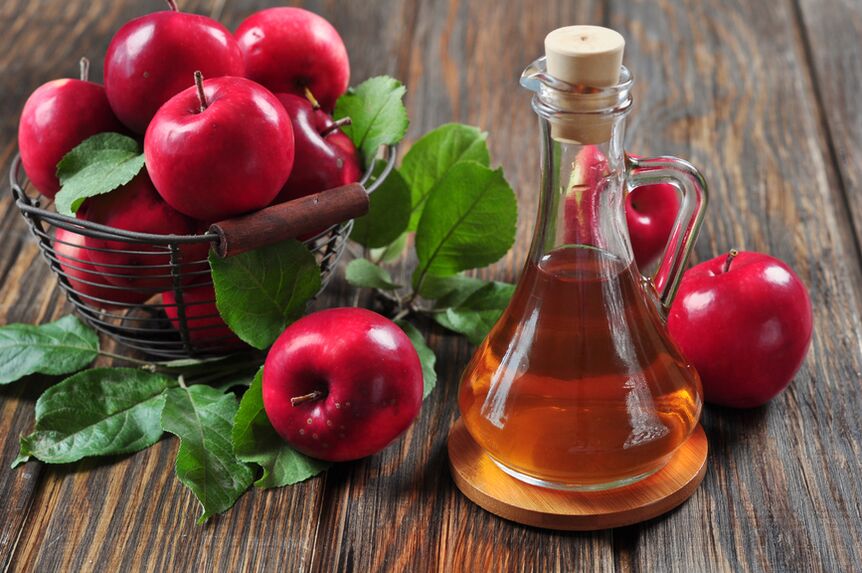 ទឹកខ្មះ cider ផ្លែប៉ោមពីសរសៃឈាមវ៉ែនតា